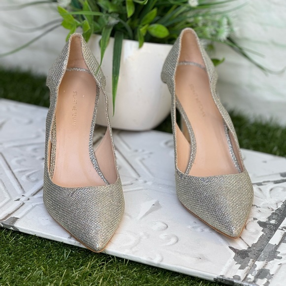 Stuart Weitzman Mariposa Metallic
Mesh Pump in Platino size 9 - Picture 9 of 11
